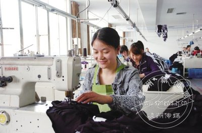 奔奔針織:擴大生產(chǎn) 開拓市場